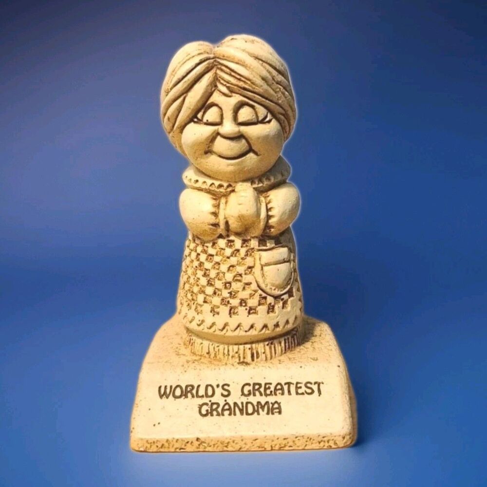 Unique GRANDMA GIFT 1972 Paula World’s Greatest Grandma Figurine W-246 USA